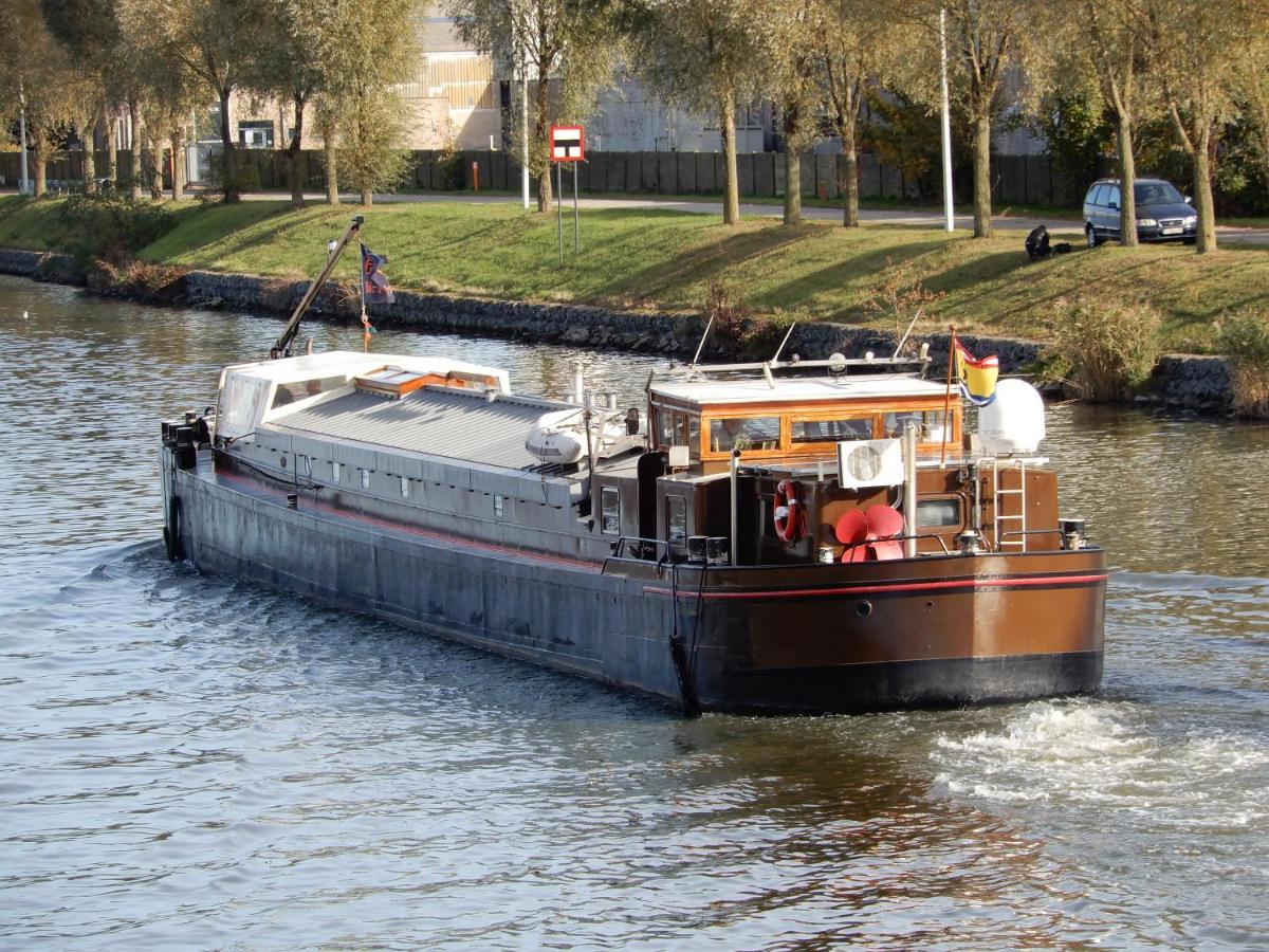 Blackpearl Boat&Breakfast Тернезен Екстер'єр фото